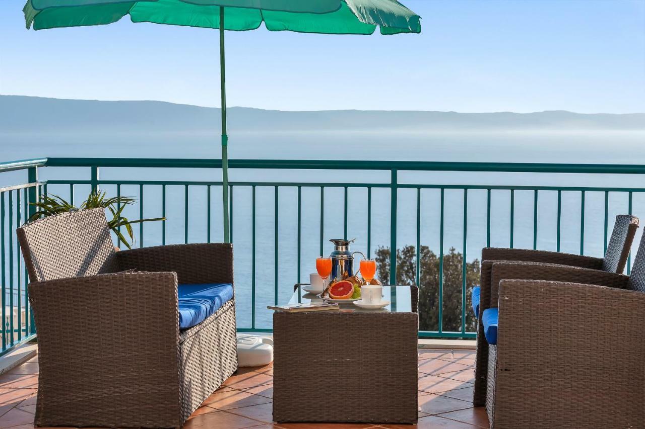 Villa Ana Подгора Екстериор снимка