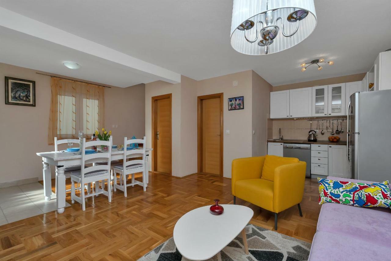 Villa Ana Подгора Екстериор снимка